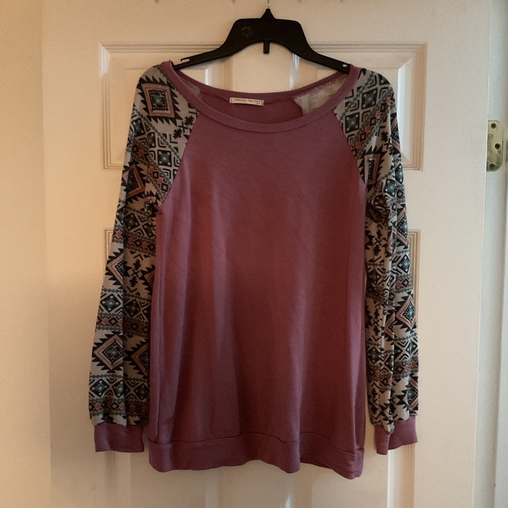 Twenty second long sleeve tee size S